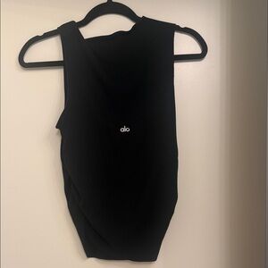 ALO YOGA ribbed en pointe black size medium built in bra tank